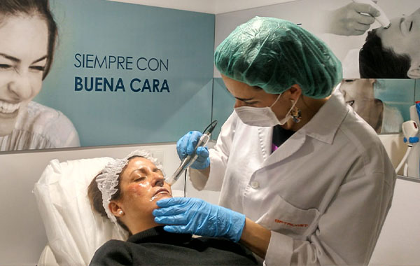 Tratamiento de mesoterapia facial